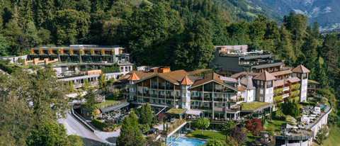 Das wohl luxuriöseste Wellnesshotel in Südtirol Das wohl luxuriöseste Wellnesshotel in Südtirol