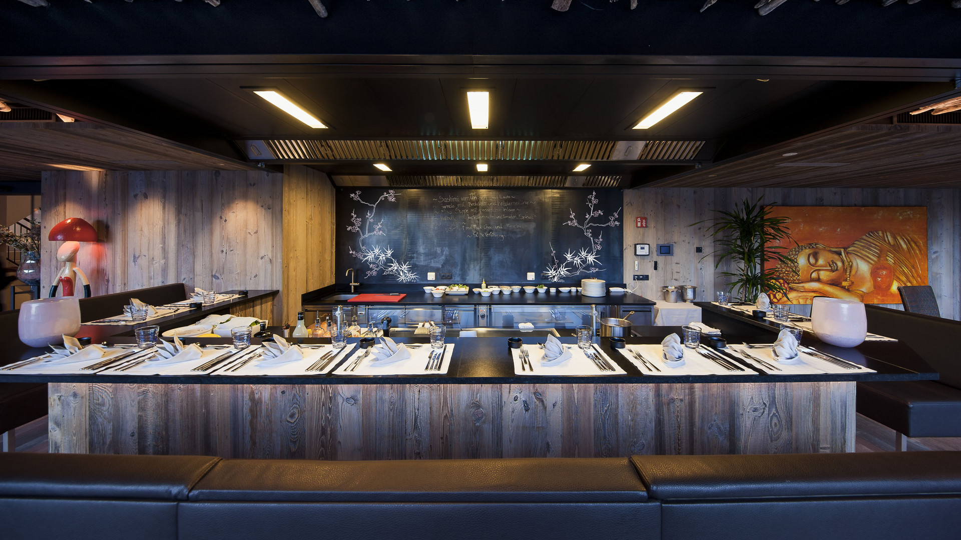 Teppanyaki-Restaurant im Quellenhof Teppanyaki-Restaurant im Quellenhof