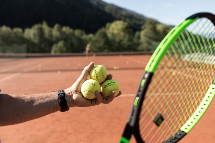 Damit verwöhnen wir Sie im Urlaub rund um Meran. Damit verwöhnen wir Sie im Urlaub rund um Meran.