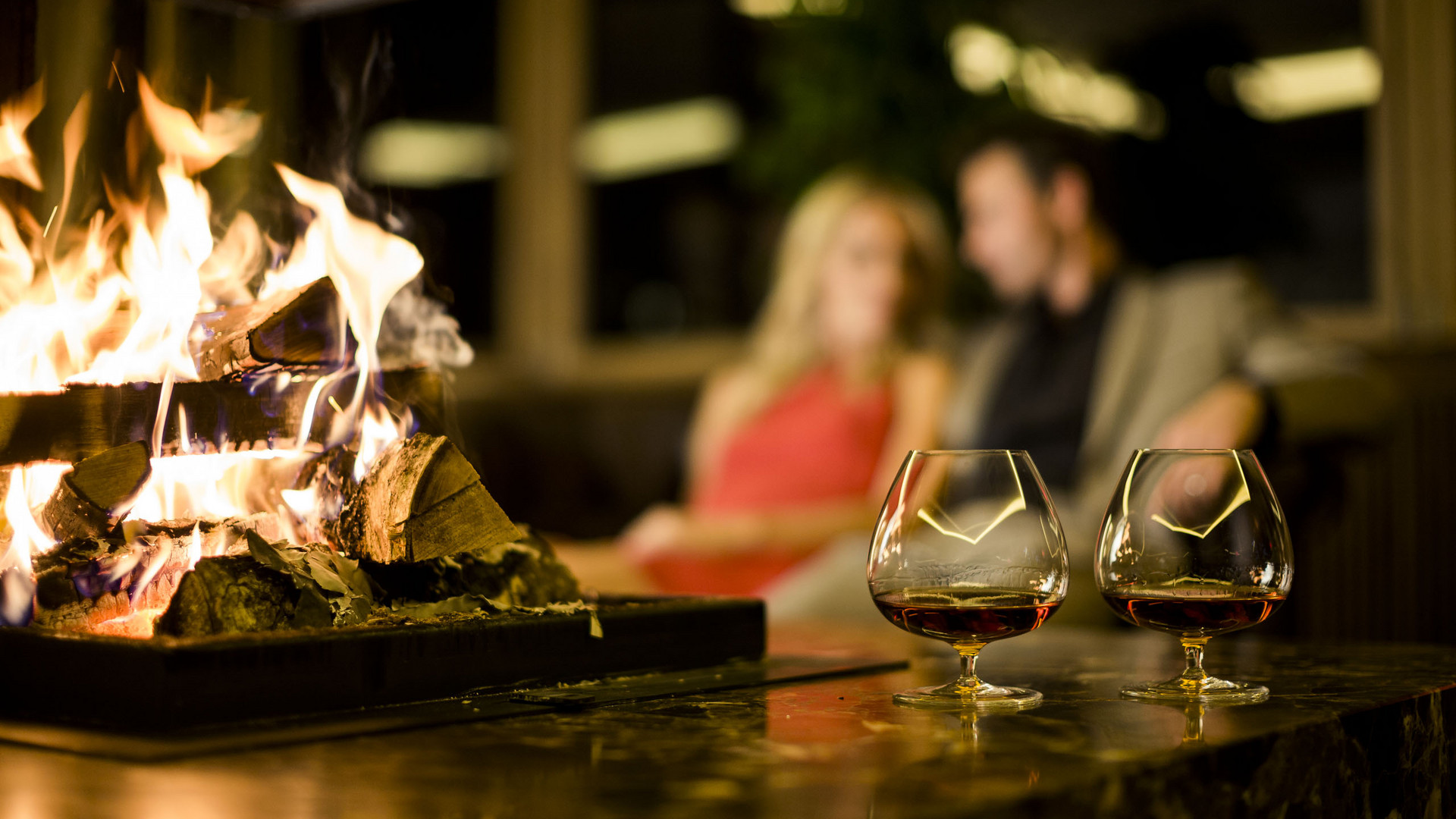 Die Hotelbar & Cigar-Lounge im Quellenhof Die Hotelbar & Cigar-Lounge im Quellenhof