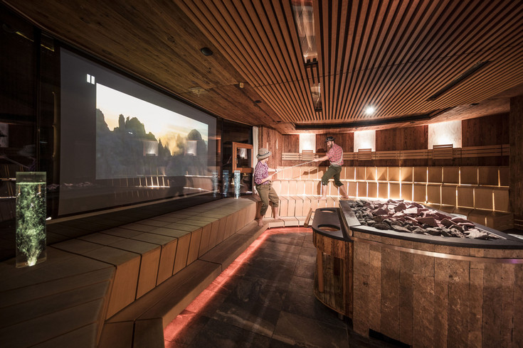 Ausspannen im Hotel mit Sauna in Südtirol Ausspannen im Hotel mit Sauna in Südtirol