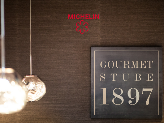 Das wohl luxuriöseste Wellnesshotel in Südtirol Das wohl luxuriöseste Wellnesshotel in Südtirol